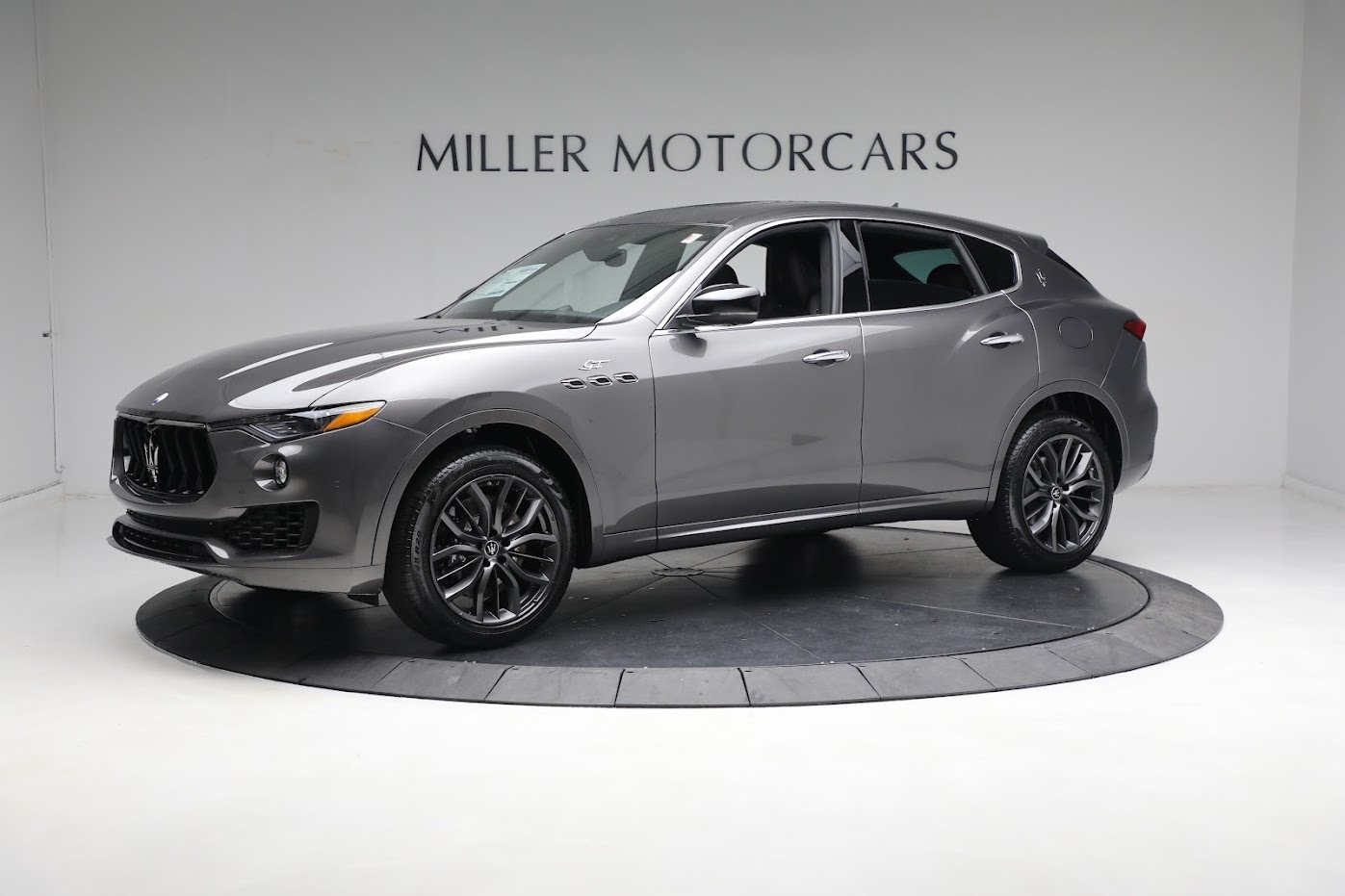 New 2024 Maserati Levante GT for sale $103,495 at Maserati of Greenwich in Greenwich CT 06830 1