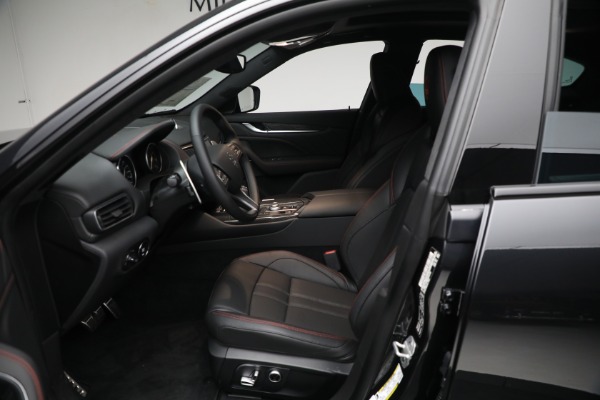 New 2024 Maserati Levante Modena for sale $122,195 at Maserati of Greenwich in Greenwich CT 06830 25
