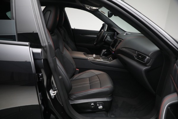New 2024 Maserati Levante Modena for sale $122,195 at Maserati of Greenwich in Greenwich CT 06830 26