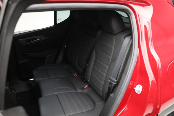 New 2024 Alfa Romeo Tonale Veloce for sale $52,790 at Maserati of Greenwich in Greenwich CT 06830 28