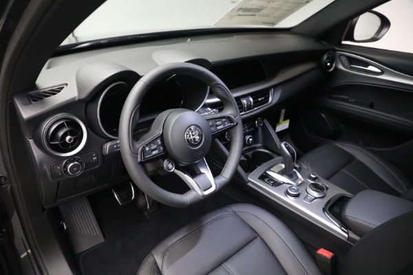New 2024 Alfa Romeo Stelvio Ti for sale $53,330 at Maserati of Greenwich in Greenwich CT 06830 21
