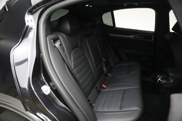 New 2024 Alfa Romeo Stelvio Veloce for sale $57,305 at Maserati of Greenwich in Greenwich CT 06830 28