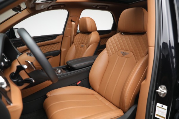Used 2021 Bentley Bentayga V8 for sale $149,900 at Maserati of Greenwich in Greenwich CT 06830 19