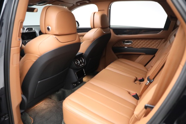 Used 2021 Bentley Bentayga V8 for sale $149,900 at Maserati of Greenwich in Greenwich CT 06830 20