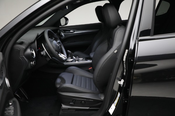 New 2024 Alfa Romeo Stelvio Veloce for sale $57,305 at Maserati of Greenwich in Greenwich CT 06830 20