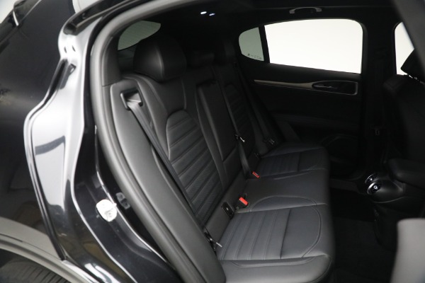 New 2024 Alfa Romeo Stelvio Veloce for sale $57,305 at Maserati of Greenwich in Greenwich CT 06830 27