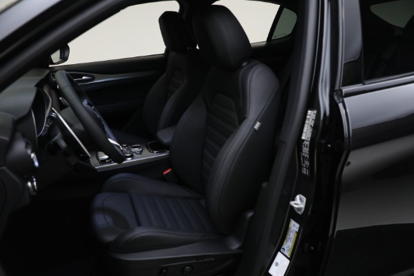 New 2024 Alfa Romeo Stelvio Veloce for sale Call for price at Maserati of Greenwich in Greenwich CT 06830 23