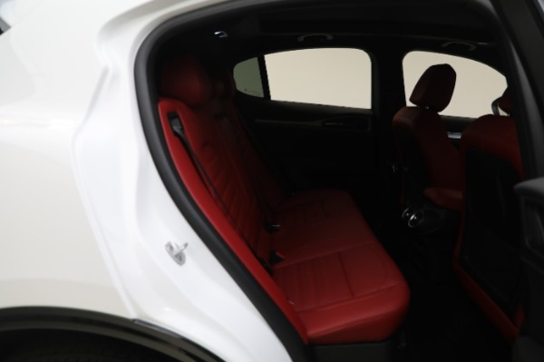 New 2024 Alfa Romeo Stelvio Veloce for sale $56,695 at Maserati of Greenwich in Greenwich CT 06830 28