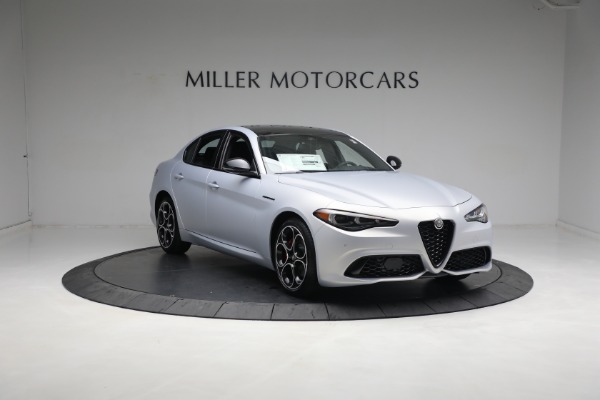 New 2024 Alfa Romeo Giulia Competizione for sale $58,160 at Maserati of Greenwich in Greenwich CT 06830 18