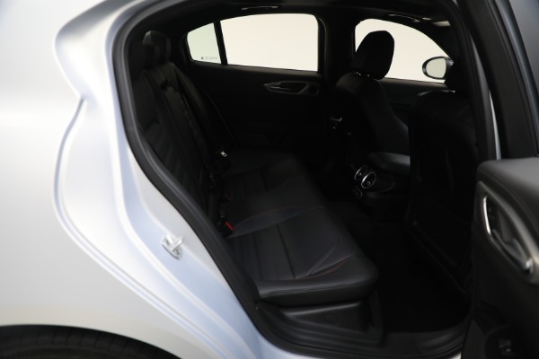New 2024 Alfa Romeo Giulia Competizione for sale $58,160 at Maserati of Greenwich in Greenwich CT 06830 27