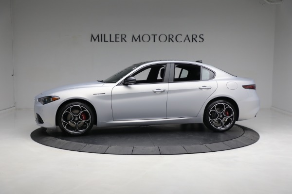 New 2024 Alfa Romeo Giulia Competizione for sale $58,160 at Maserati of Greenwich in Greenwich CT 06830 4