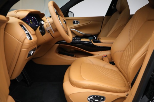 Used 2024 Aston Martin DBX for sale $189,900 at Maserati of Greenwich in Greenwich CT 06830 14