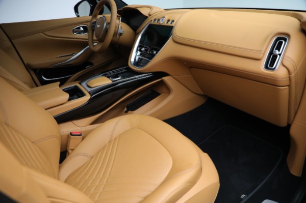 Used 2024 Aston Martin DBX for sale $189,900 at Maserati of Greenwich in Greenwich CT 06830 25