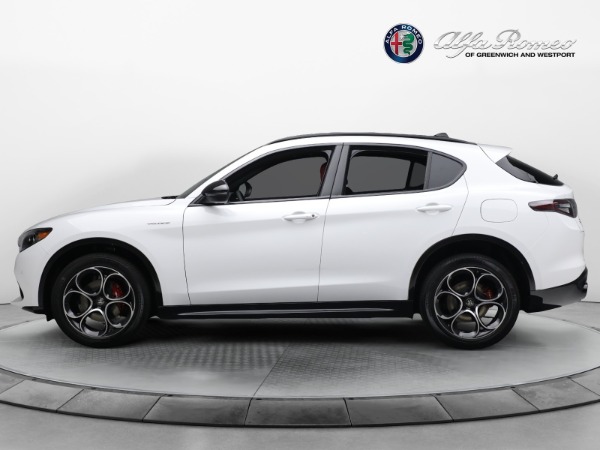 New 2024 Alfa Romeo Stelvio Veloce for sale $57,395 at Maserati of Greenwich in Greenwich CT 06830 6