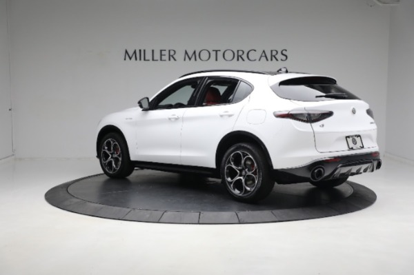 New 2024 Alfa Romeo Stelvio Veloce for sale $56,695 at Maserati of Greenwich in Greenwich CT 06830 8