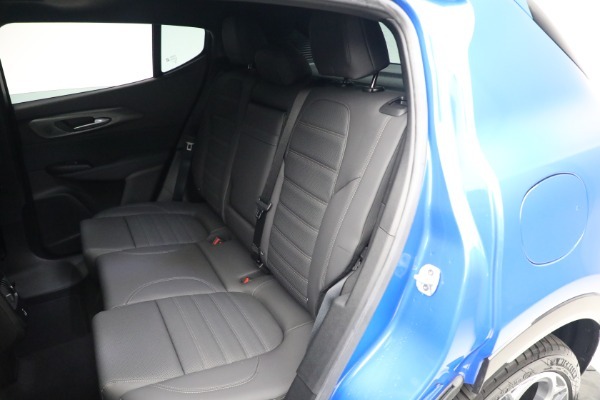 New 2024 Alfa Romeo Tonale Veloce for sale Sold at Maserati of Greenwich in Greenwich CT 06830 24