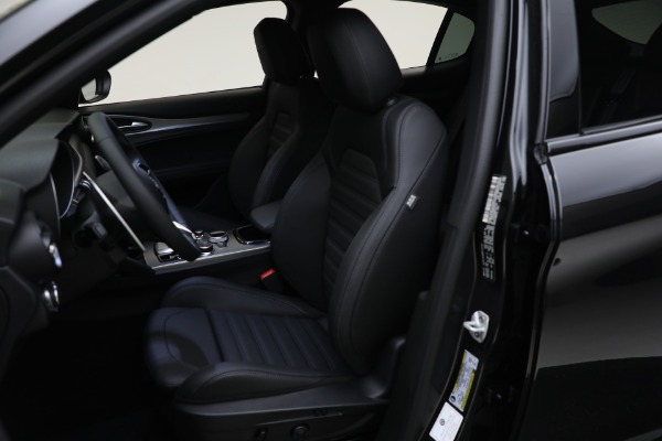 New 2024 Alfa Romeo Stelvio Veloce for sale Sold at Maserati of Greenwich in Greenwich CT 06830 19