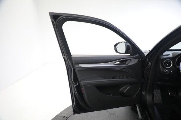 New 2024 Alfa Romeo Stelvio Veloce for sale Sold at Maserati of Greenwich in Greenwich CT 06830 24