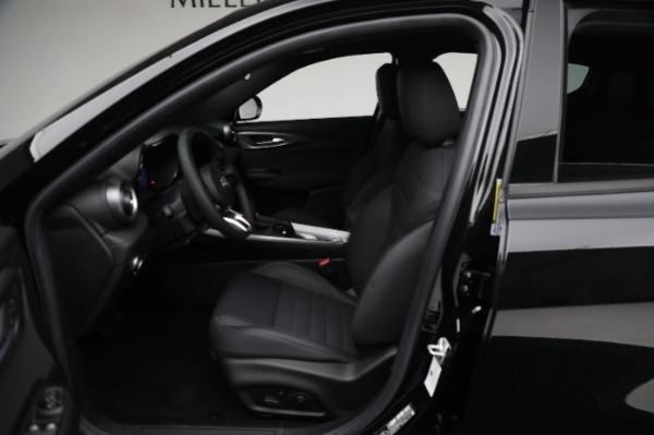 New 2024 Alfa Romeo Tonale Ti for sale Sold at Maserati of Greenwich in Greenwich CT 06830 22