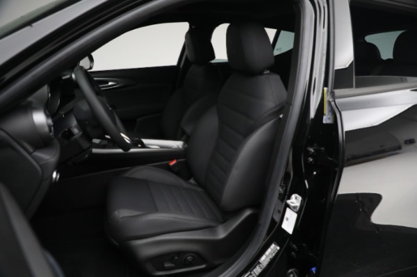 New 2024 Alfa Romeo Tonale Ti for sale Sold at Maserati of Greenwich in Greenwich CT 06830 24