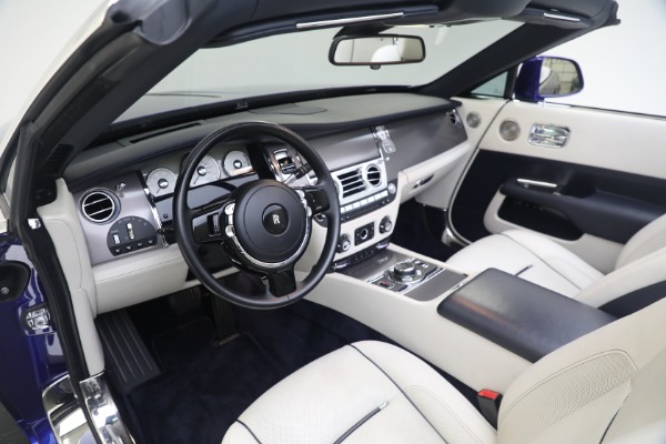 Used 2017 Rolls-Royce Dawn for sale $248,900 at Maserati of Greenwich in Greenwich CT 06830 24