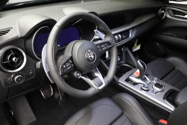 New 2024 Alfa Romeo Stelvio Veloce for sale Sold at Maserati of Greenwich in Greenwich CT 06830 24
