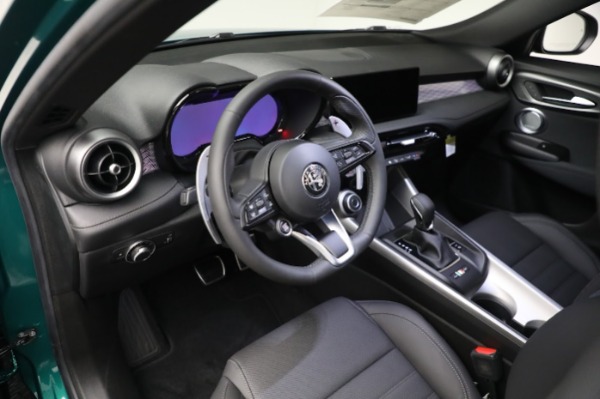 New 2024 Alfa Romeo Tonale Veloce for sale $59,340 at Maserati of Greenwich in Greenwich CT 06830 17