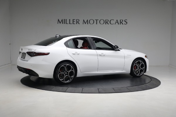 New 2024 Alfa Romeo Giulia Veloce for sale $55,285 at Maserati of Greenwich in Greenwich CT 06830 13