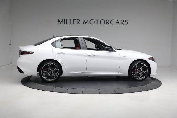 New 2024 Alfa Romeo Giulia Veloce for sale $55,285 at Maserati of Greenwich in Greenwich CT 06830 14