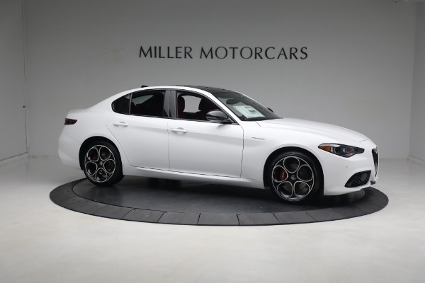New 2024 Alfa Romeo Giulia Veloce for sale $55,285 at Maserati of Greenwich in Greenwich CT 06830 16