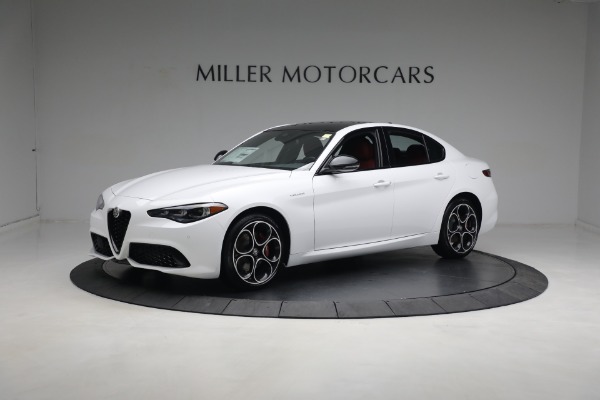 New 2024 Alfa Romeo Giulia Veloce for sale $55,285 at Maserati of Greenwich in Greenwich CT 06830 3