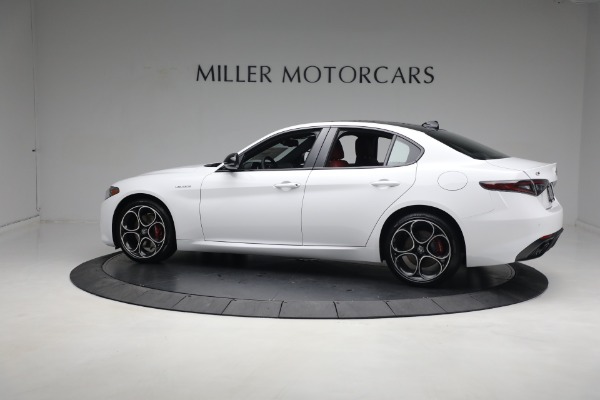 New 2024 Alfa Romeo Giulia Veloce for sale $55,285 at Maserati of Greenwich in Greenwich CT 06830 6