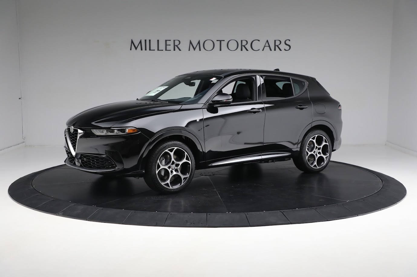 Used 2024 Alfa Romeo Tonale Ti for sale $30,900 at Maserati of Greenwich in Greenwich CT 06830 1