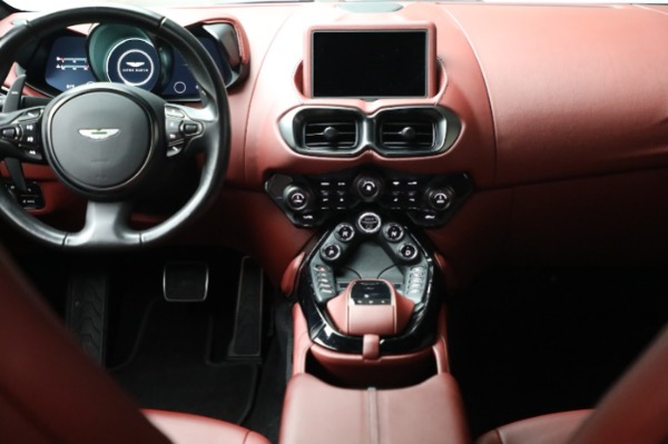 Used 2021 Aston Martin Vantage for sale $117,900 at Maserati of Greenwich in Greenwich CT 06830 21