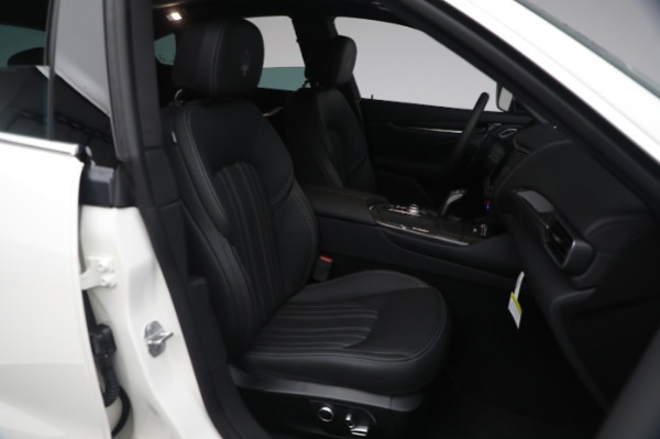 New 2023 Maserati Levante Modena for sale $98,059 at Maserati of Greenwich in Greenwich CT 06830 28