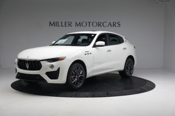 New 2023 Maserati Levante Modena for sale $98,059 at Maserati of Greenwich in Greenwich CT 06830 3