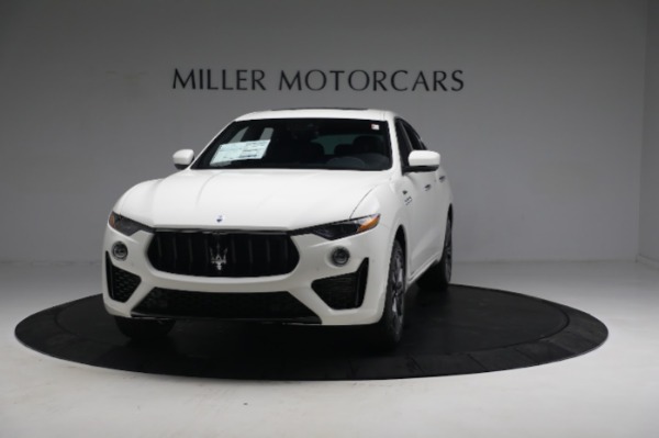 New 2023 Maserati Levante Modena for sale $98,059 at Maserati of Greenwich in Greenwich CT 06830 1