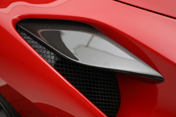 Used 2022 Ferrari F8 Spider for sale $469,900 at Maserati of Greenwich in Greenwich CT 06830 28