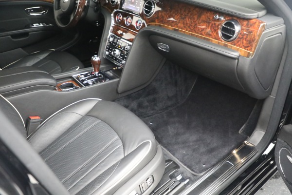 Used 2017 Bentley Mulsanne for sale $149,900 at Maserati of Greenwich in Greenwich CT 06830 25