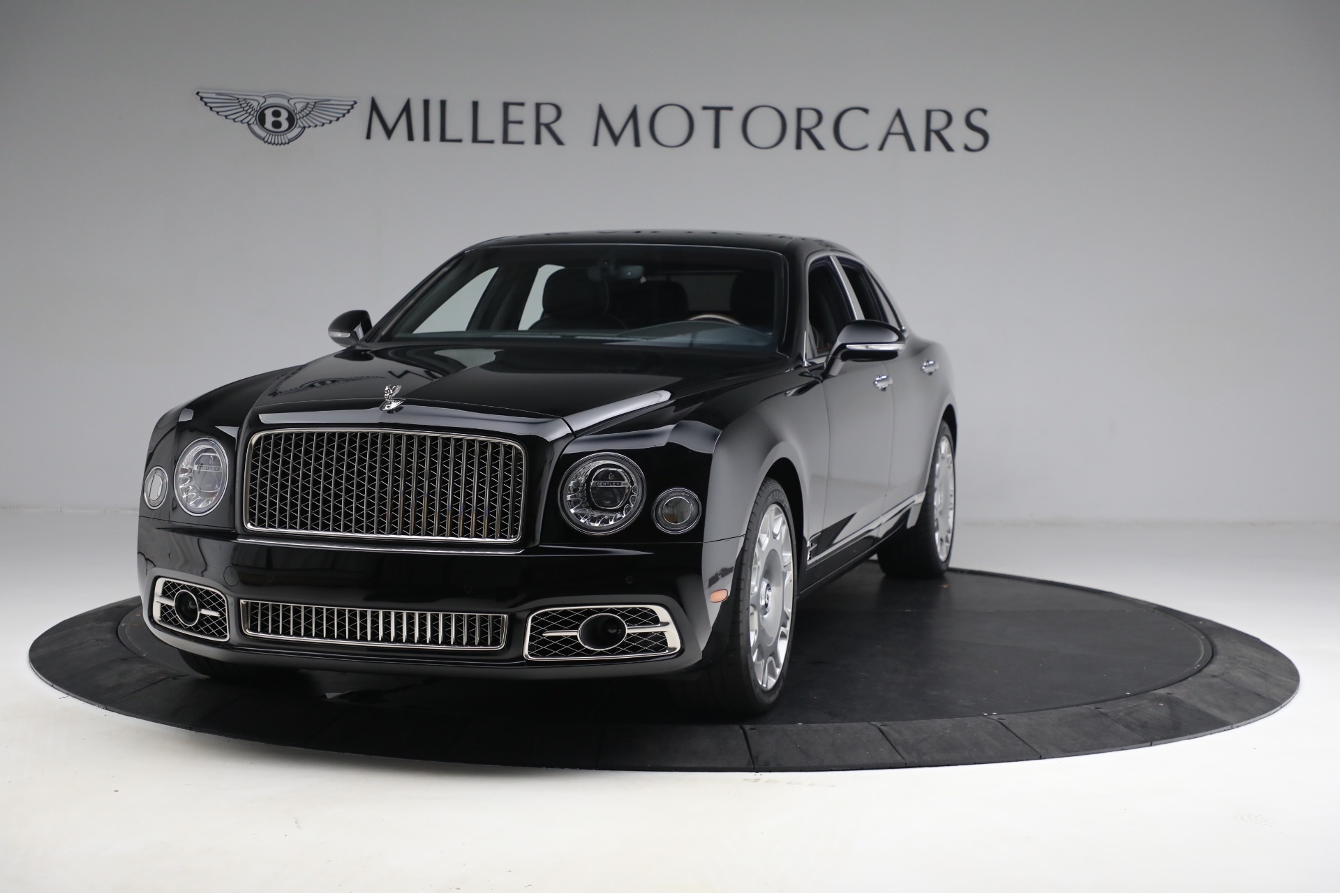 Used 2017 Bentley Mulsanne for sale $149,900 at Maserati of Greenwich in Greenwich CT 06830 1