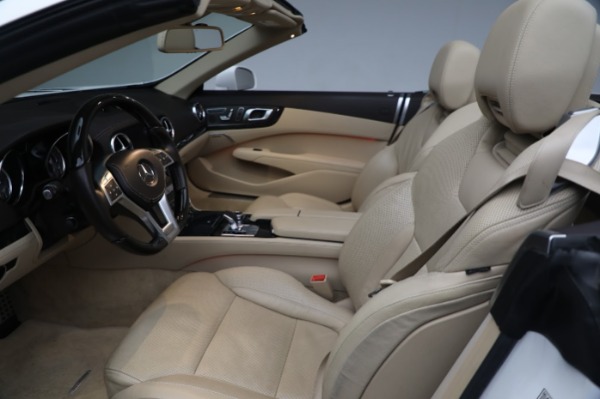 Used 2016 Mercedes-Benz SL-Class SL 400 for sale $44,900 at Maserati of Greenwich in Greenwich CT 06830 25