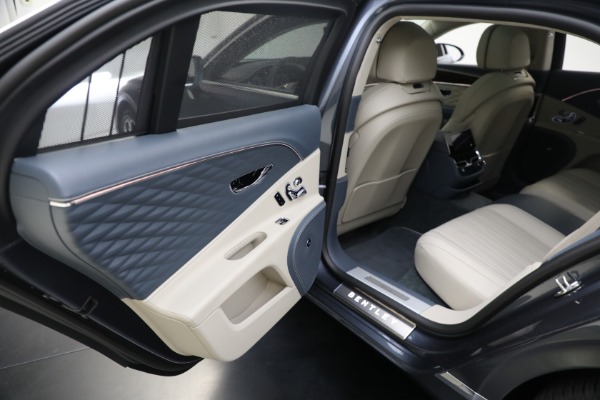 New 2024 Bentley Flying Spur Azure V8 for sale Sold at Maserati of Greenwich in Greenwich CT 06830 20