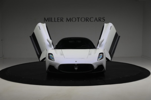 Used 2022 Maserati MC20 for sale $203,900 at Maserati of Greenwich in Greenwich CT 06830 28