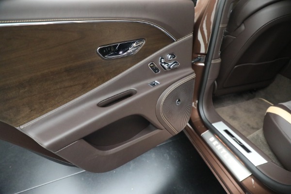 Used 2023 Bentley Flying Spur Speed for sale $289,900 at Maserati of Greenwich in Greenwich CT 06830 19