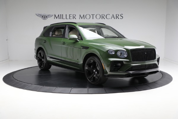 Used 2023 Bentley Bentayga EWB Azure V8 for sale Sold at Maserati of Greenwich in Greenwich CT 06830 18
