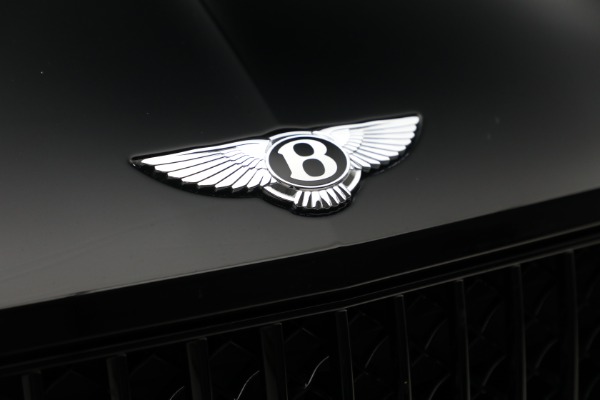 Used 2023 Bentley Bentayga EWB Azure V8 for sale $264,900 at Maserati of Greenwich in Greenwich CT 06830 22