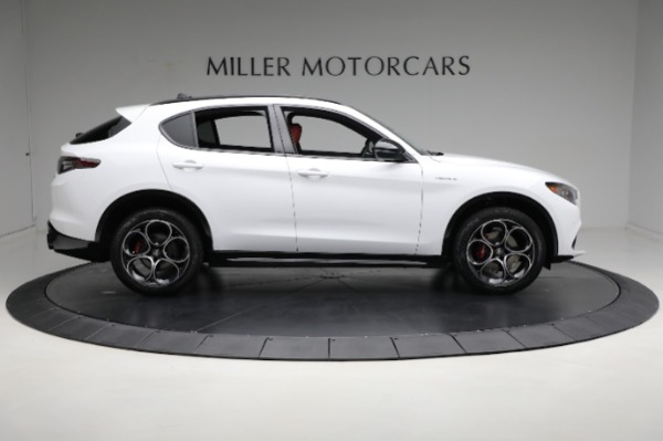 New 2024 Alfa Romeo Stelvio Veloce for sale Sold at Maserati of Greenwich in Greenwich CT 06830 19