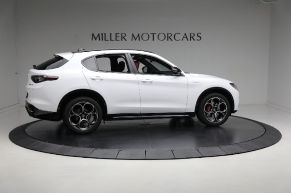 New 2024 Alfa Romeo Stelvio Veloce for sale $57,420 at Maserati of Greenwich in Greenwich CT 06830 15