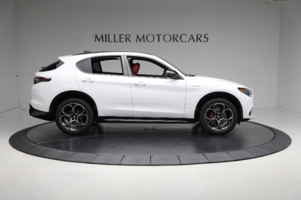 New 2024 Alfa Romeo Stelvio Veloce for sale $57,420 at Maserati of Greenwich in Greenwich CT 06830 16