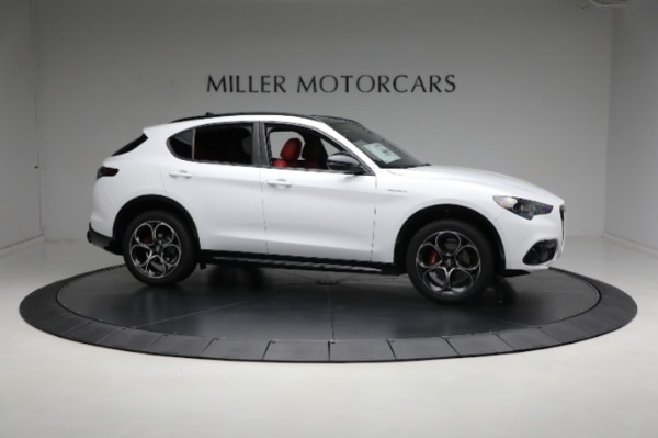 New 2024 Alfa Romeo Stelvio Veloce for sale $57,420 at Maserati of Greenwich in Greenwich CT 06830 17